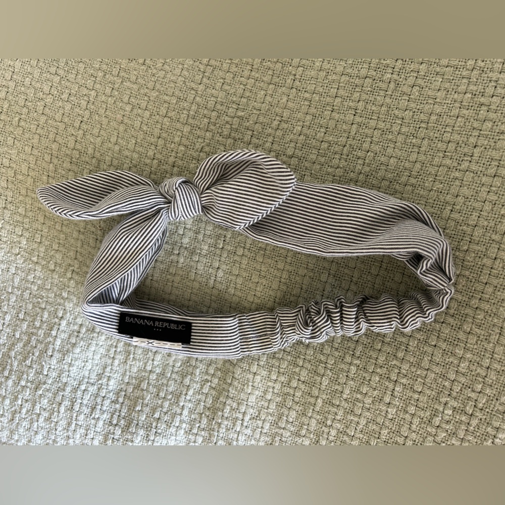 Banana Republic Striped Knotted Headband